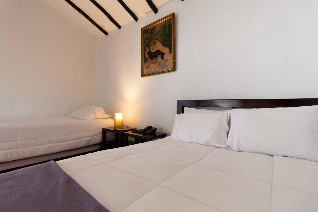 Club Campestre Hacienda Fizebad Hotel El Retiro  Quarto foto